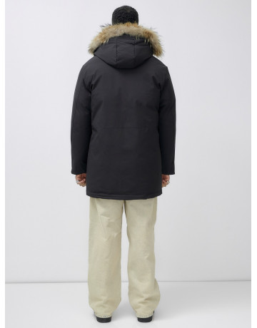 Мужская зимняя парка с мехом енота для активного отдыха и прогулок.