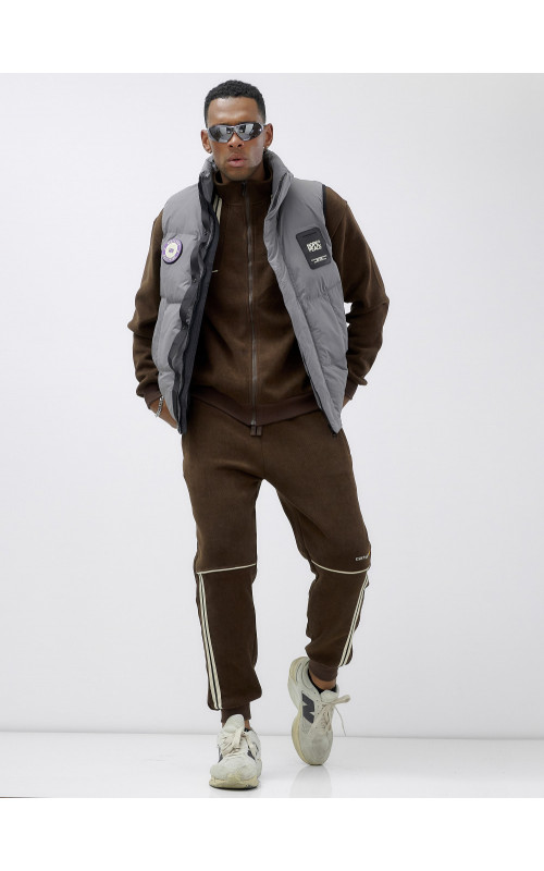 Мужской спортивный утеплённый жилет для активного отдыха