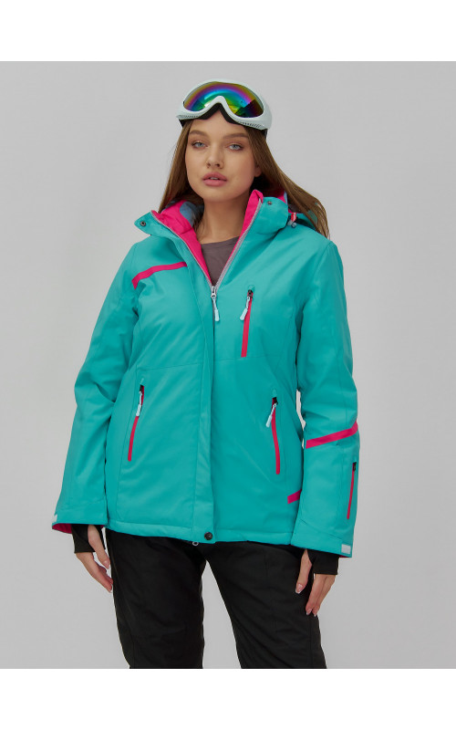 Женский горнолыжный костюм: стиль и комфорт для зимних приключений.