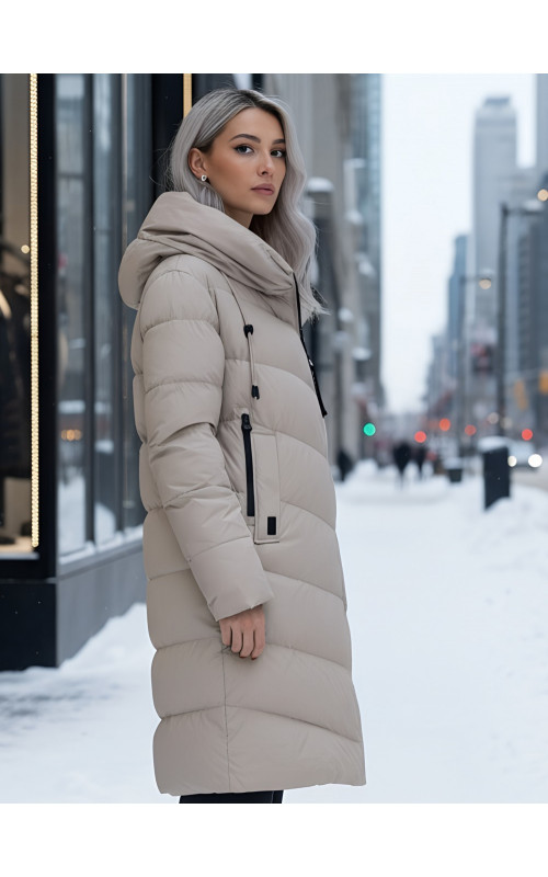 Длинный женский пуховик с капюшоном для холодной погоды