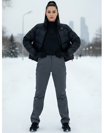 Спортивные брюки софтшелл для женщин.