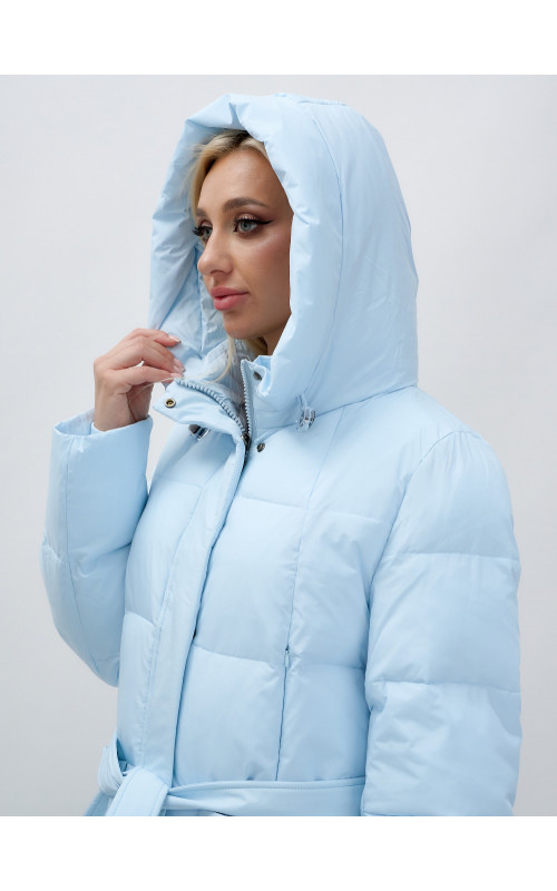 Длинный зимний пуховик для женщин.