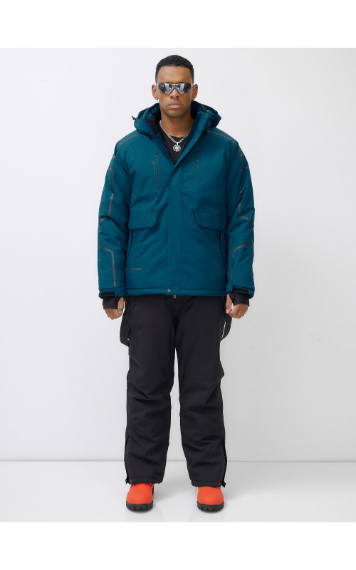 Мужской горнолыжный костюм для активного отдыха.