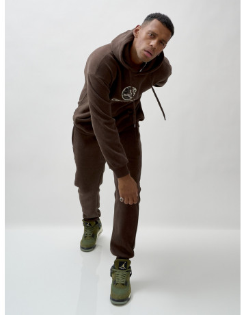 Мужской спортивный утеплённый костюм с начёсом.