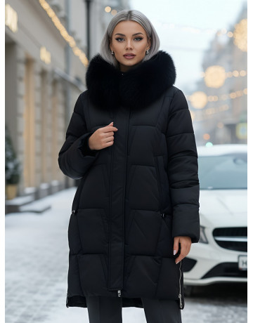 Длинный зимний пуховик премиум-класса.