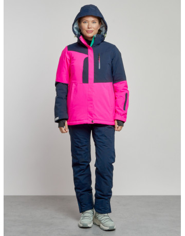 Женский горнолыжный костюм для зимних видов спорта.