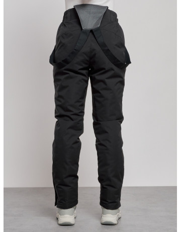 Женский горнолыжный костюм для зимних прогулок и спорта.