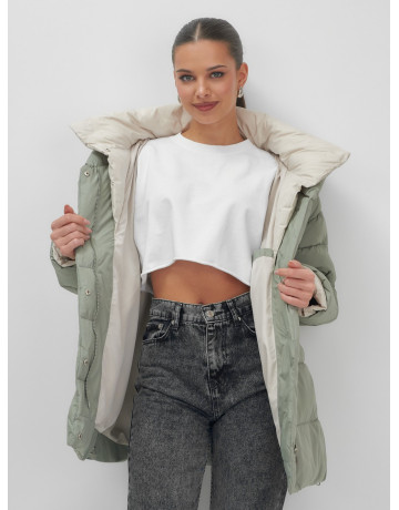 Тёплый женский пуховик с капюшоном для зимы большого размера.