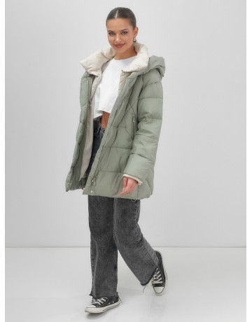 Тёплый женский пуховик с капюшоном для зимы большого размера.