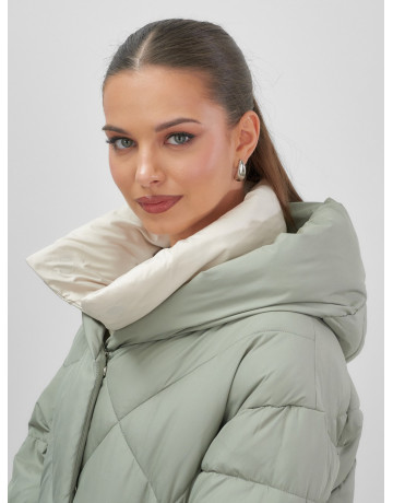 Тёплый женский пуховик с капюшоном для зимы большого размера.