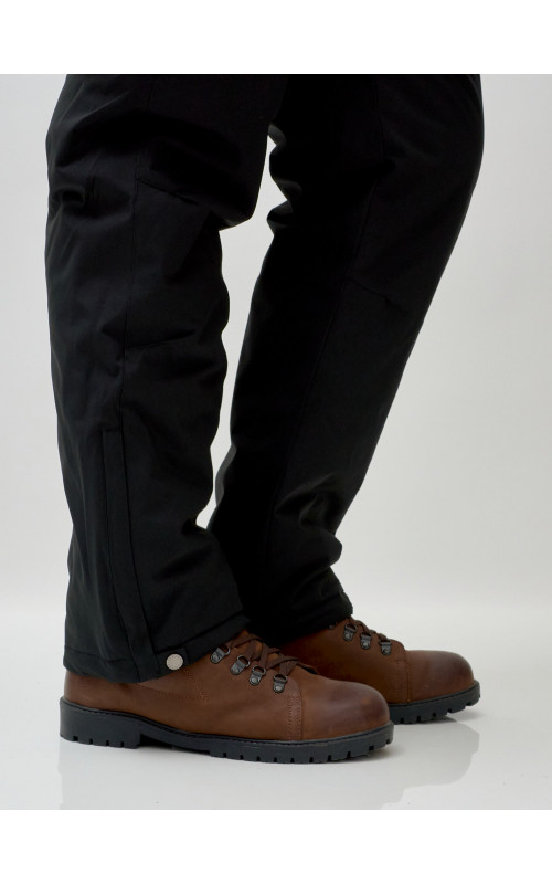 Мужской горнолыжный костюм для зимы: тепло и комфорт на склоне