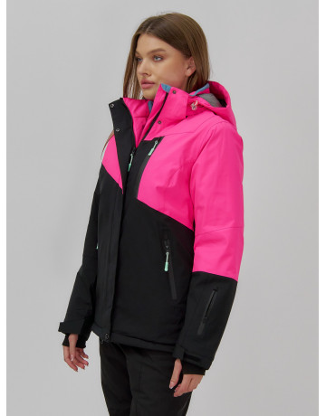 Женский горнолыжный костюм для активного отдыха.