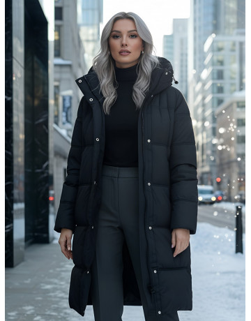Длинный женский пуховик с капюшоном для зимы