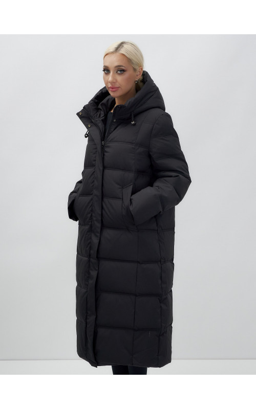 Длинный зимний пуховик для женщин.