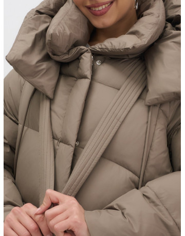 Тёплый женский пуховик с капюшоном для зимы