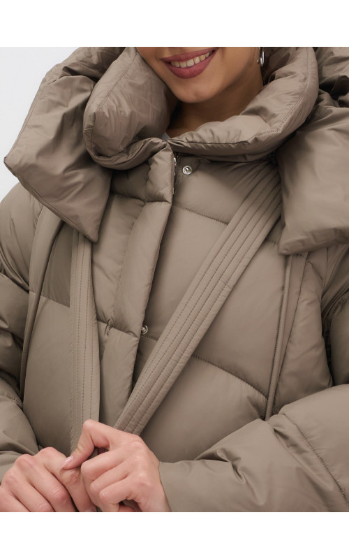 Тёплый женский пуховик с капюшоном для зимы