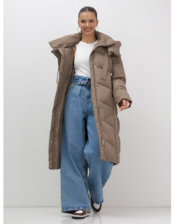 Тёплый женский пуховик с капюшоном для зимы