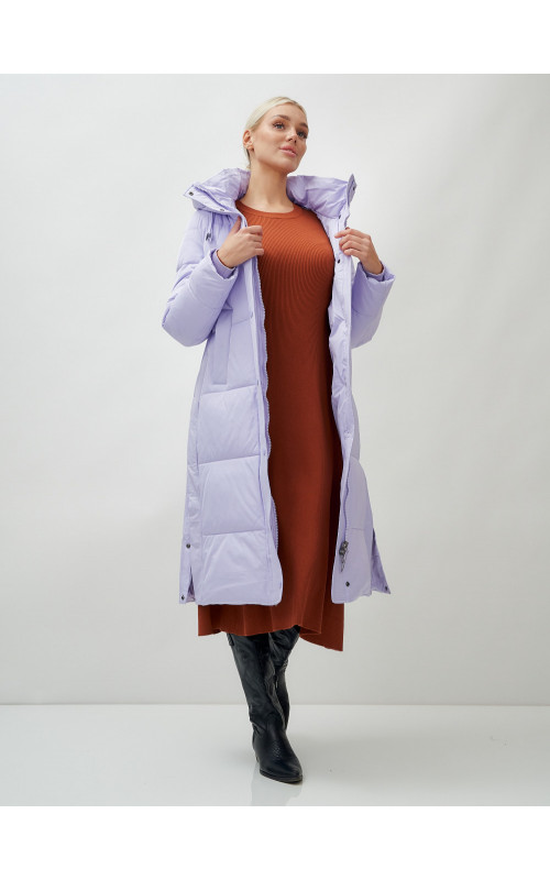 Женский длинный зимний пуховик с капюшоном