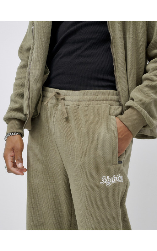 Мужской демисезонный спортивный костюм на флисе, цвет хаки, для активного отдыха. в Тюмени