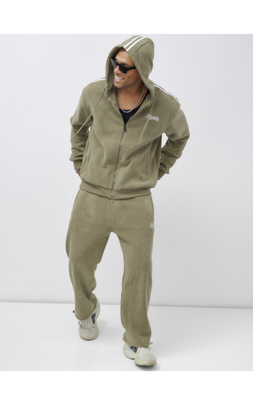 Мужской демисезонный спортивный костюм на флисе, цвет хаки, для активного отдыха. в Тюмени