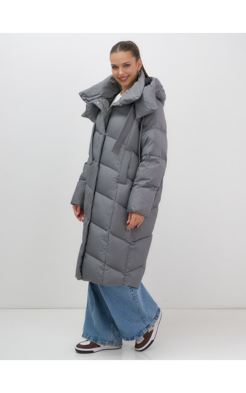 Длинный зимний пуховик для женщин с капюшоном
