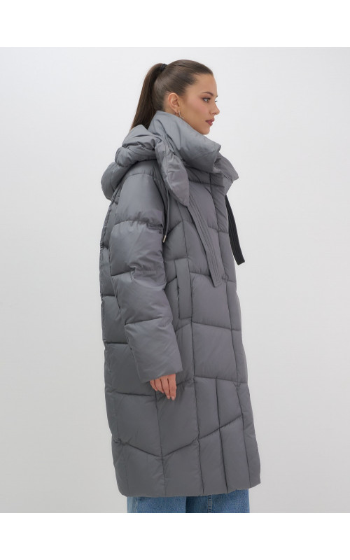 Длинный зимний пуховик для женщин с капюшоном