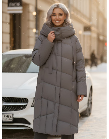 Длинный зимний пуховик для женщин с капюшоном