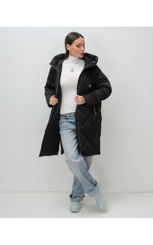 Длинный женский пуховик с капюшоном для зимы