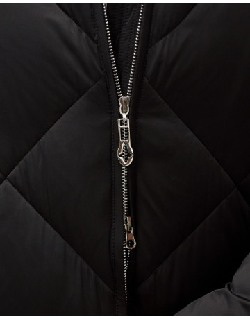 Длинный женский пуховик с капюшоном для зимы