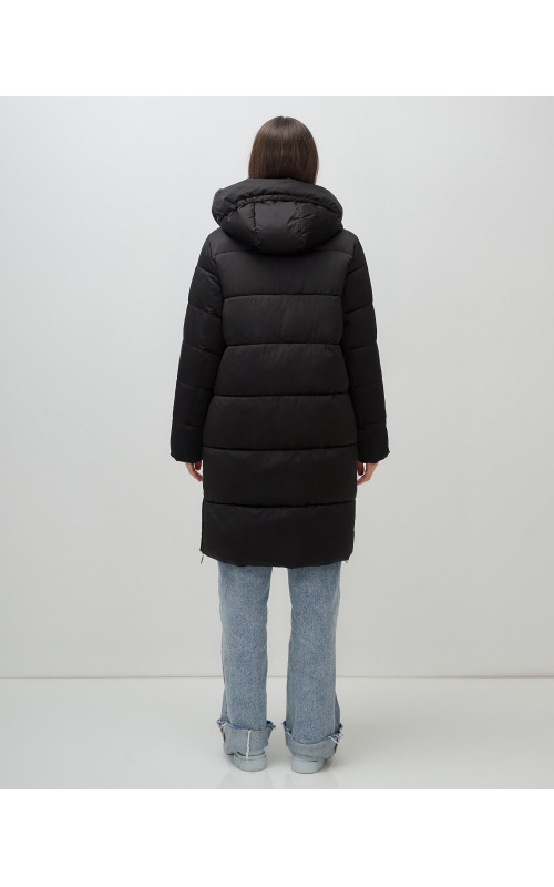 Длинный женский пуховик с капюшоном для зимы