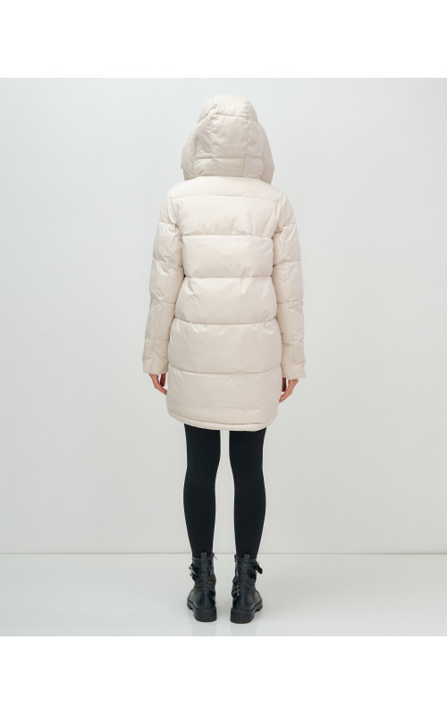 Женский зимний пуховик с капюшоном, бежевый. в Тюмени