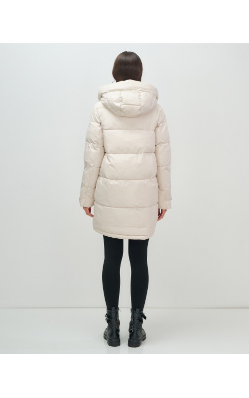 Женский зимний пуховик с капюшоном, бежевый. в Тюмени