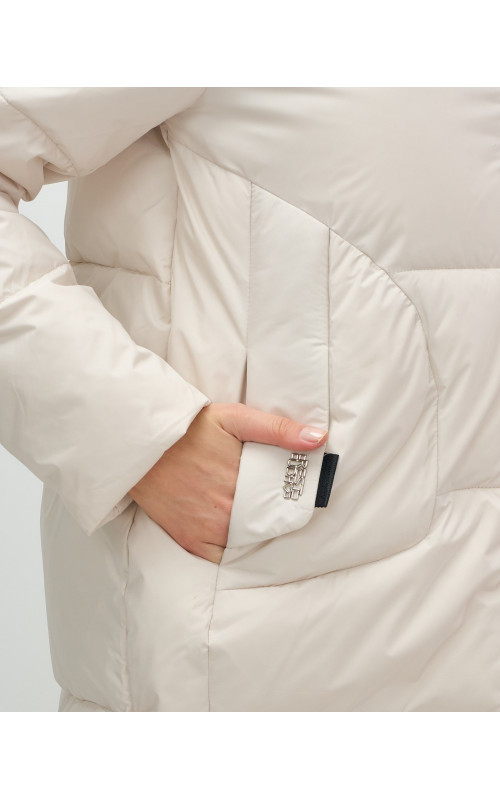 Женский зимний пуховик с капюшоном, бежевый. в Тюмени