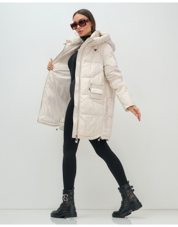 Женский зимний пуховик с капюшоном, бежевый. в Тюмени
