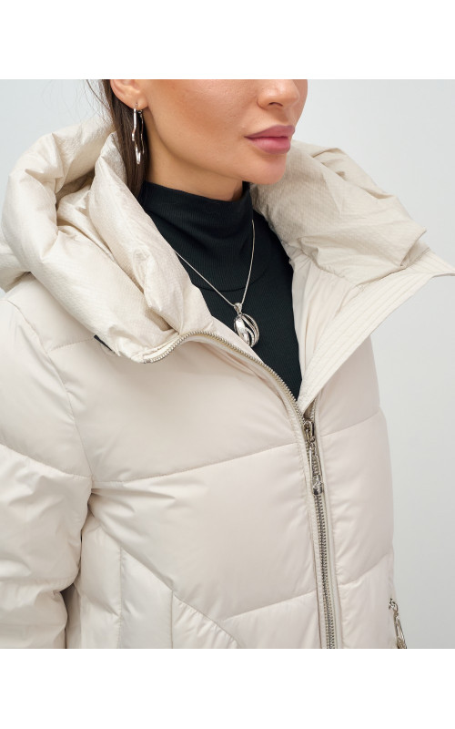 Женский зимний пуховик с капюшоном, бежевый. в Тюмени