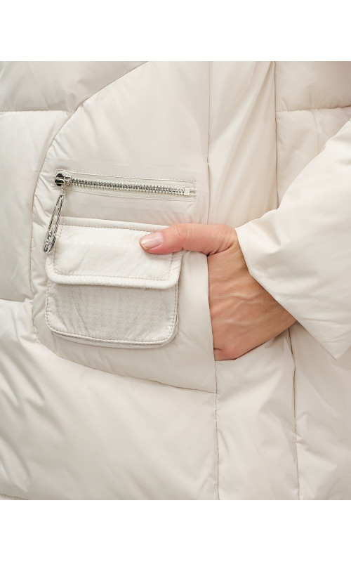 Женский зимний пуховик с капюшоном, бежевый. в Тюмени