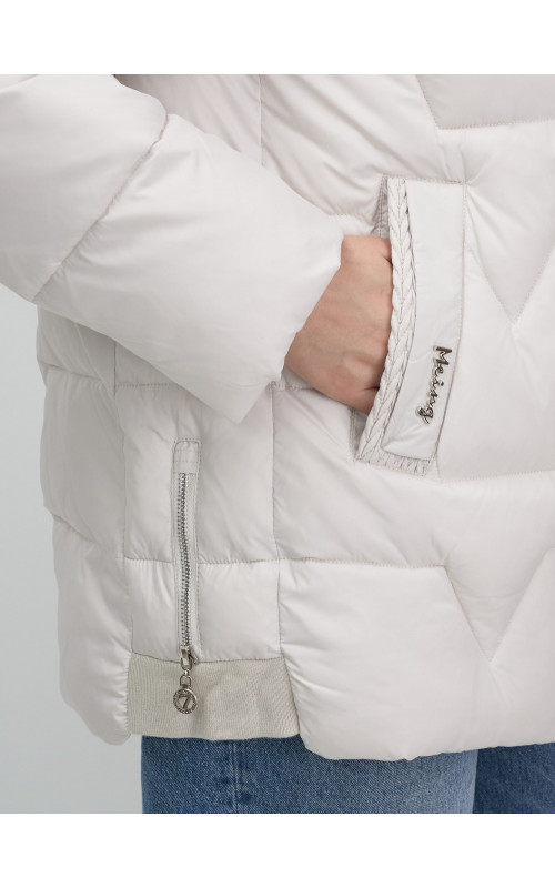 Женская зимняя куртка пуховик с эко овчины цвет бежевый в Тюмени