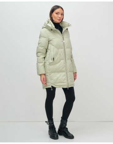 Женский модный пуховик с капюшоном салатового цвета. в Тюмени