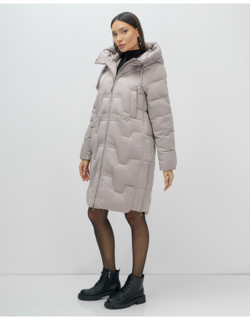 Длинный женский пуховик с капюшоном для зимы