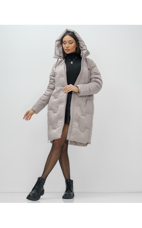 Длинный женский пуховик с капюшоном для зимы