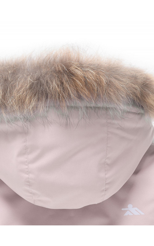 Зимняя парка для девочек розовая с капюшоном.