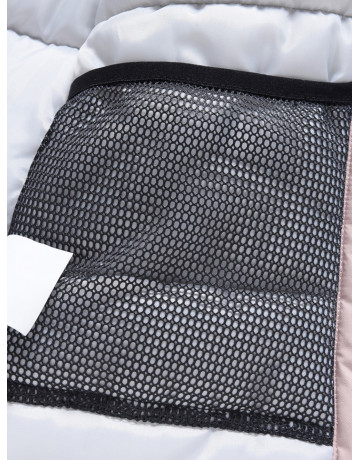 Зимняя парка для девочек розовая с капюшоном.